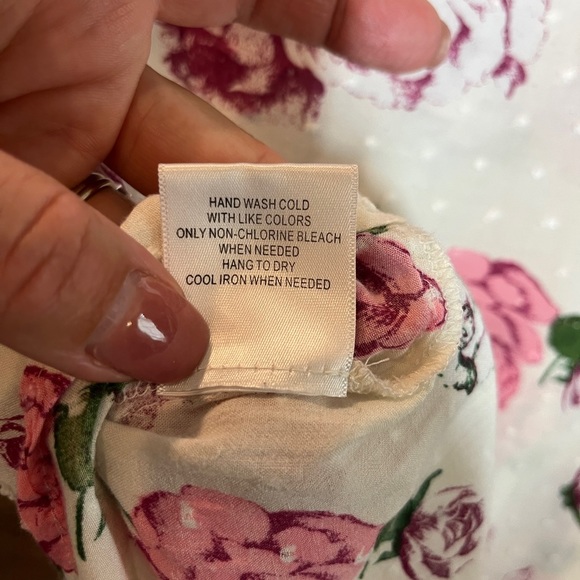 ModCloth Pink White Rose Floral Swiss Dot Rayon Keyhole Neck Tie Blouse Top XS - Picture 6 of 11